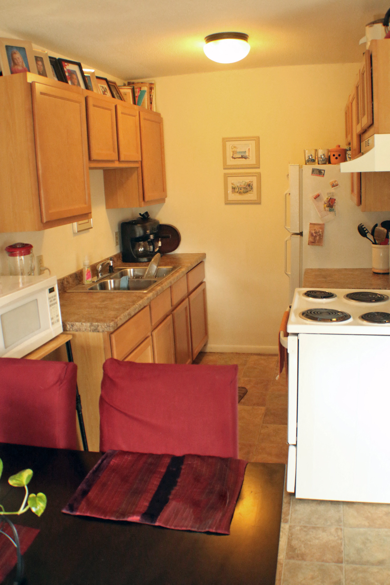 Cedar Manor Apartments Image 4